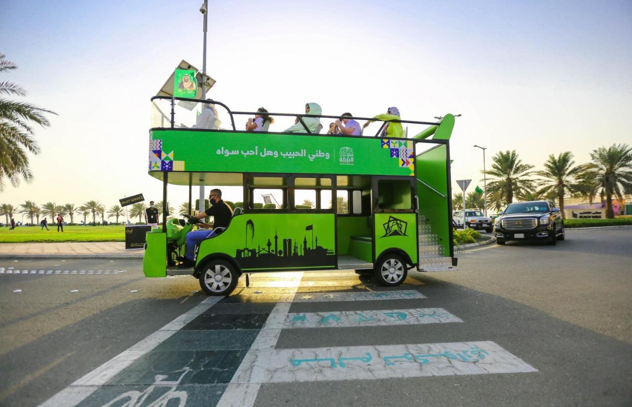 Bay La Sun Hotel And Marina - Emaar King Abdullah Economic City Exterior foto Solar-powered bus in Al-Shaab, Qatar